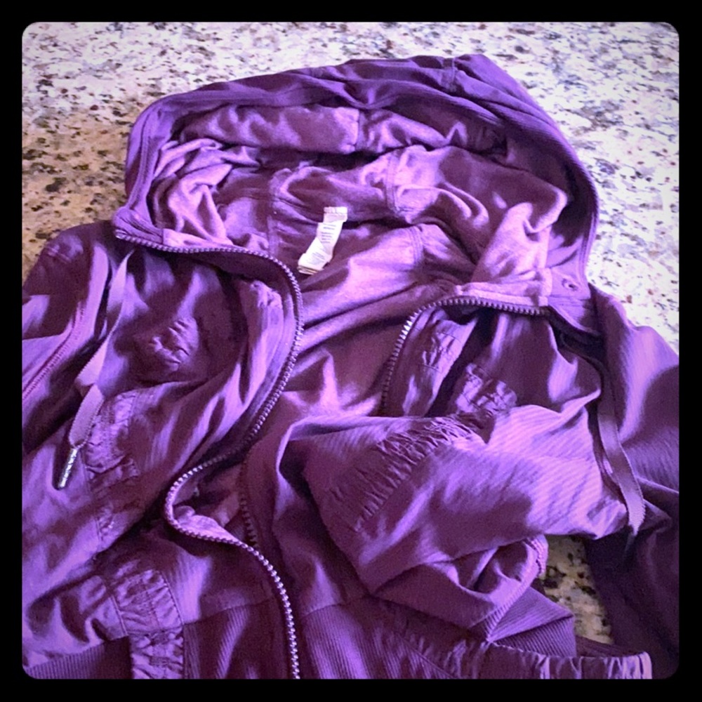 Lululemon Athletica size 12